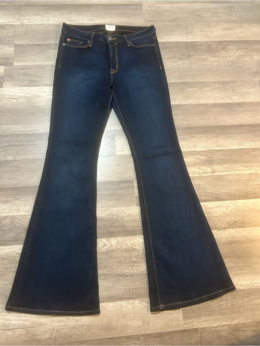 Hudson Jeans Women’s Mia Jeans Dark Blue Flare Denim size 30
